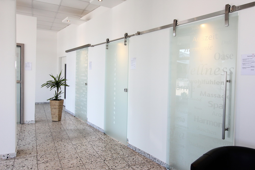Glasschiebetüren aus der Türen Ausstellung von Seestadt-Türen